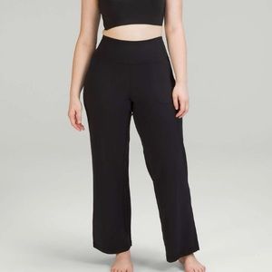 Lululemon align high-rise wide leg legging 31” size 4 black
